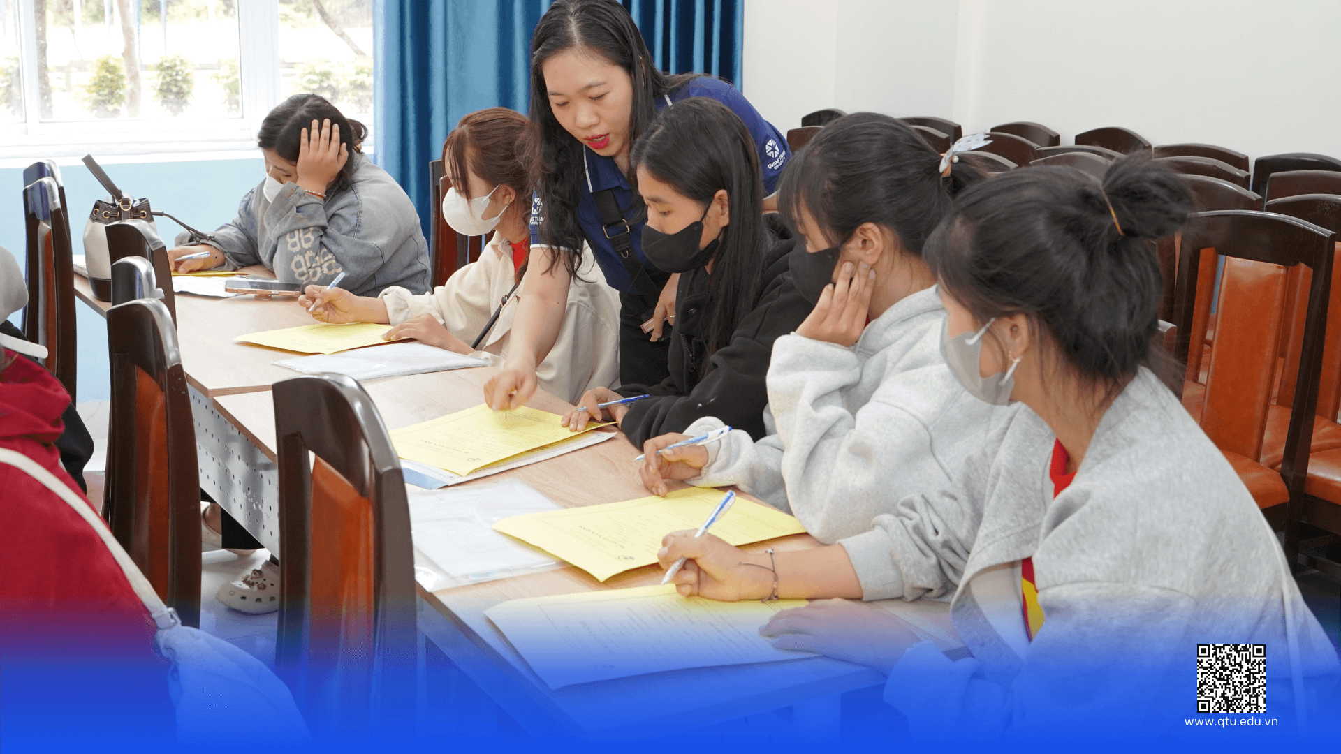 Ngôn ngữ Anh - Quang Trung University