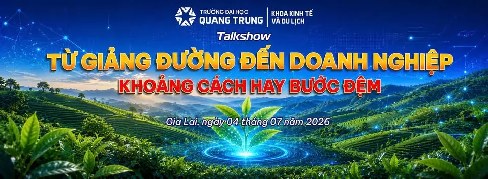 Talkshow “Từ giảng đường đến doanh nghiệp: Khoảng cách hay bước đệm”